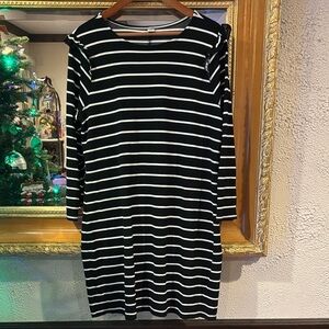 Old Navy Black & White Striped Long Sleeve Dress - Size XL